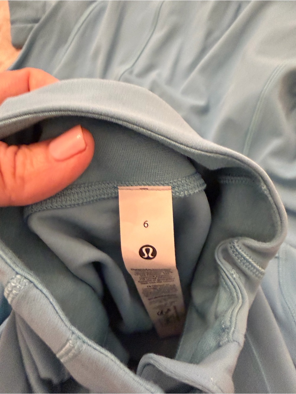 lululemon athletica Women's Sky Blue Zip Jacket and Leggings Set - Picture 4 of 9
